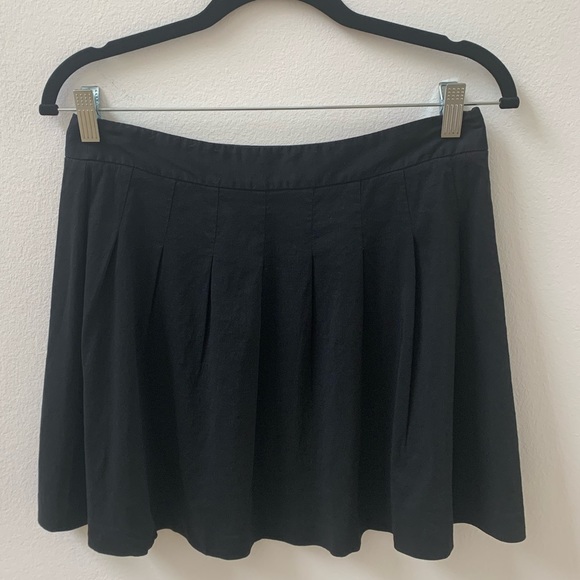 SZ 2 Theory Black Mini Skirt - Picture 2 of 4